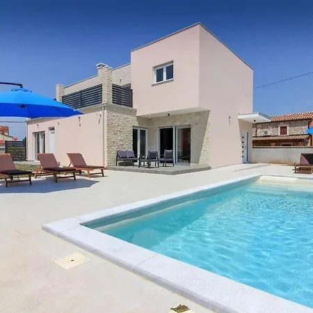 Gogo With Private Pool Vakantiehuis *