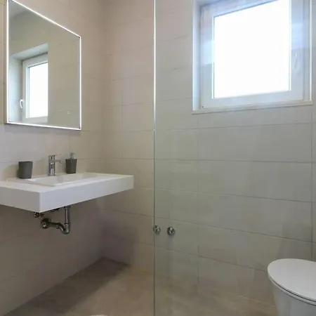 Vakantiehuis Gogo With Private Pool Šišan